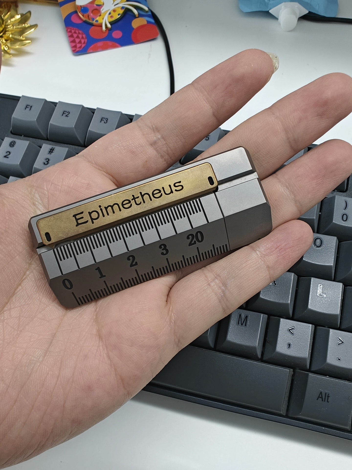 Quirky Ruler Titanium