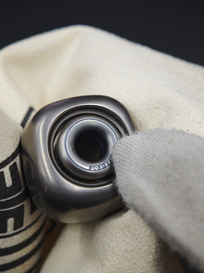 Sugar Cube Titanium
