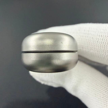 Floating Cloud Titanium