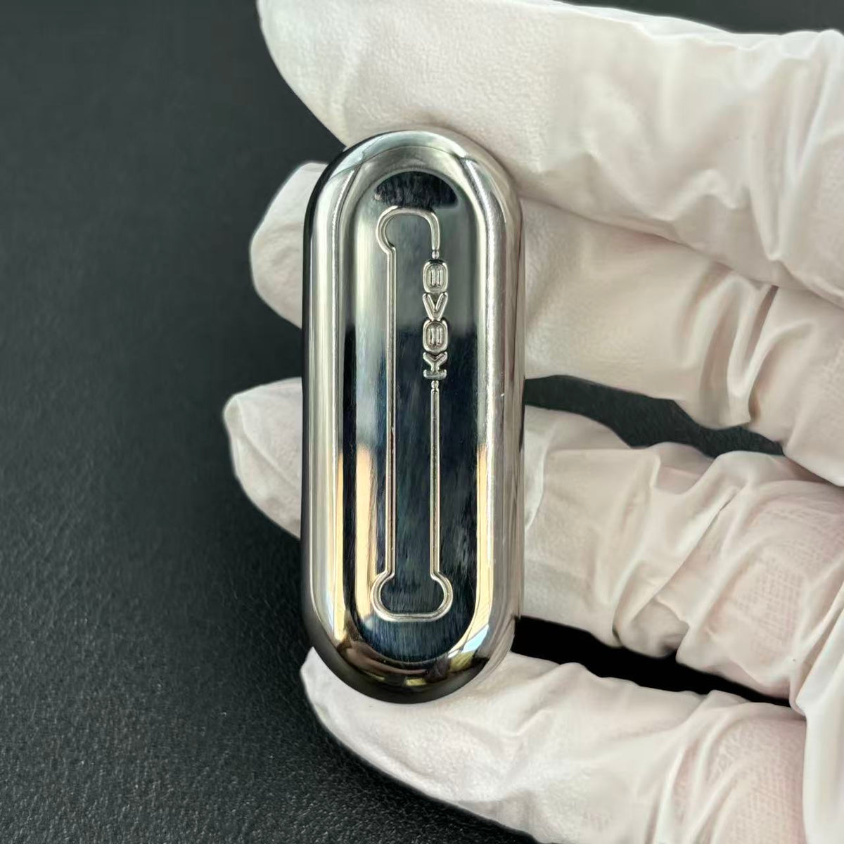 Floating Cloud Titanium Polished