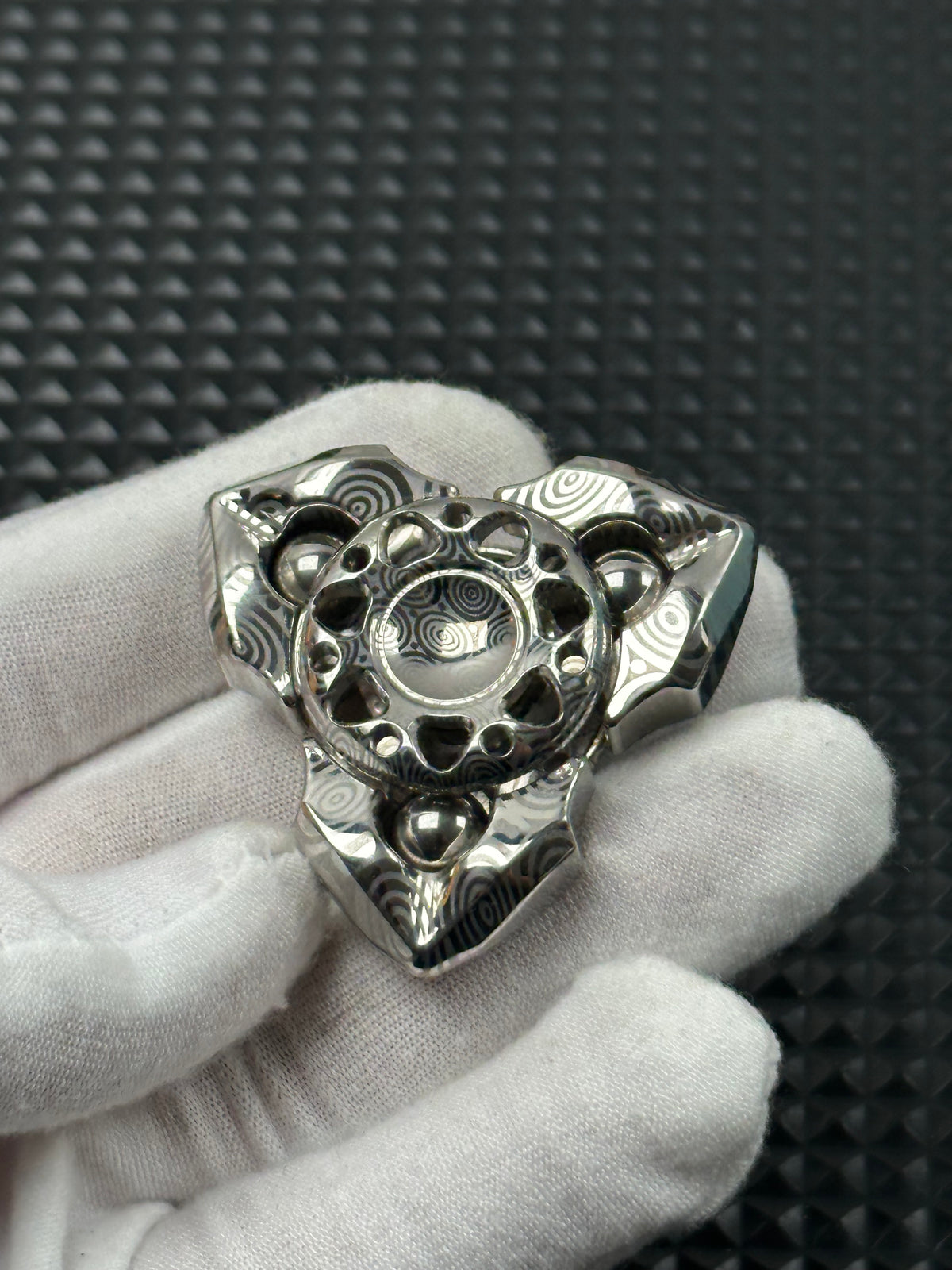 Lotus Damasteel