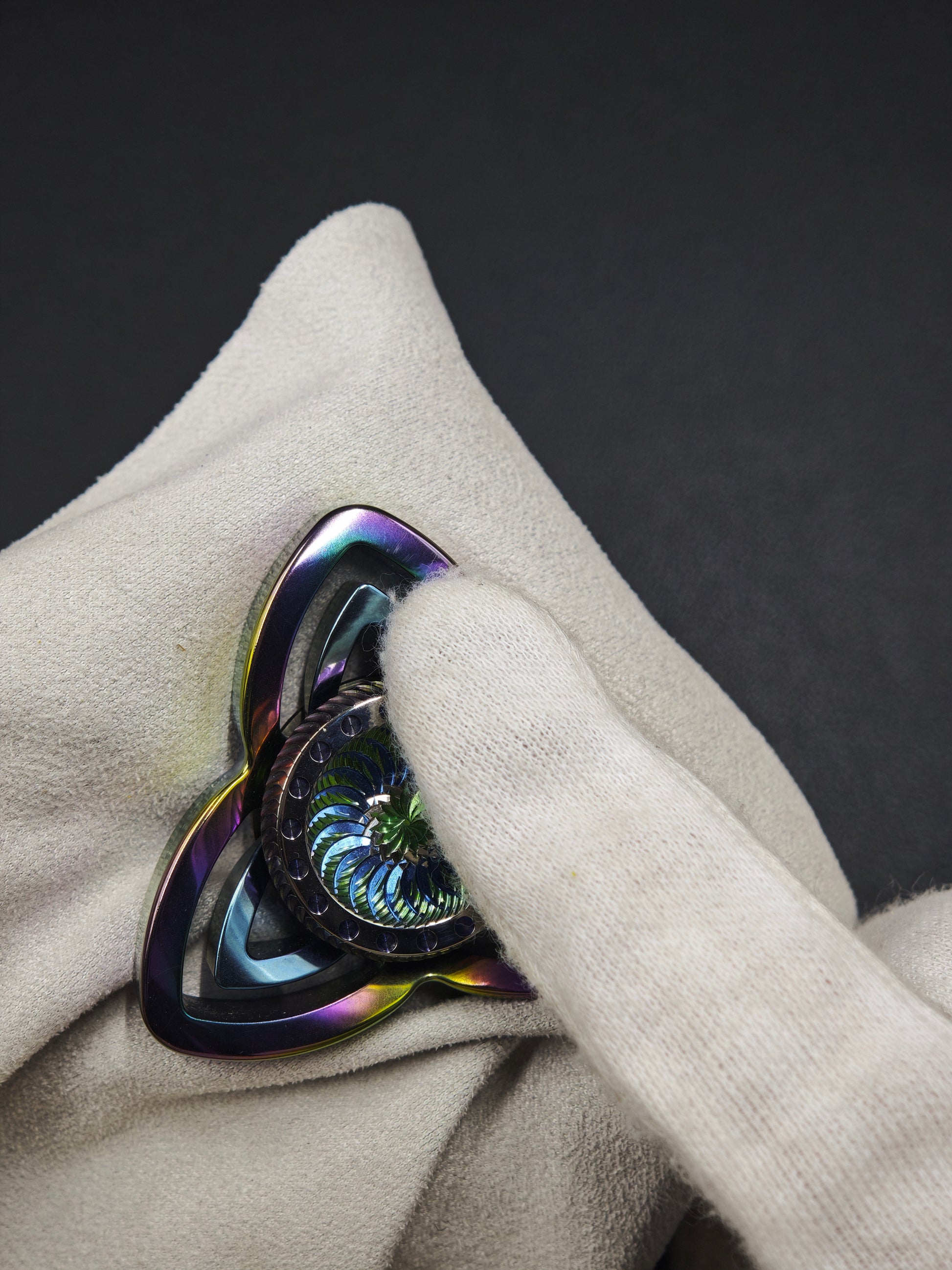 Twin Shadow Tungsten Limited Edition