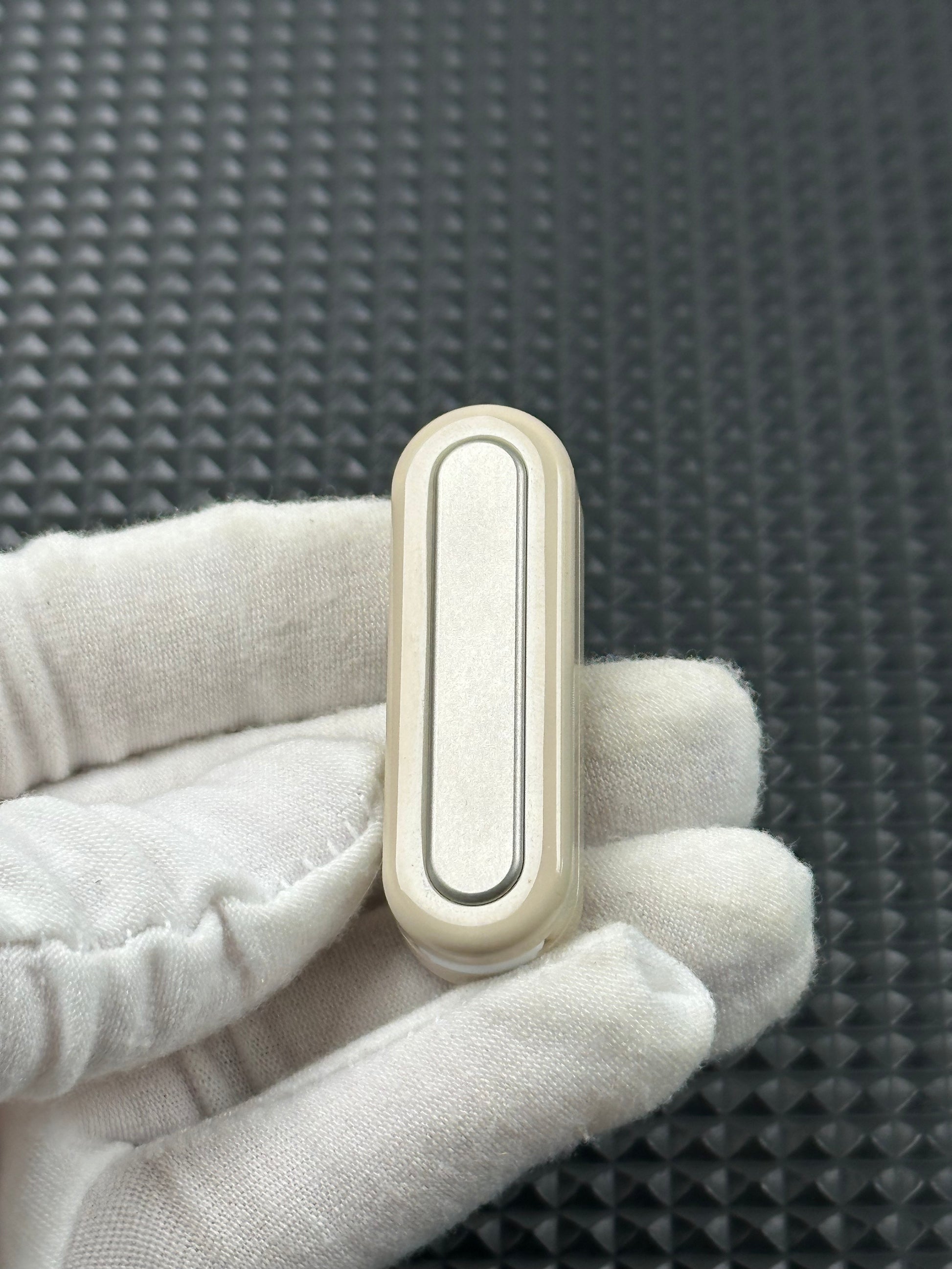 Bean+ Titanium PEEK