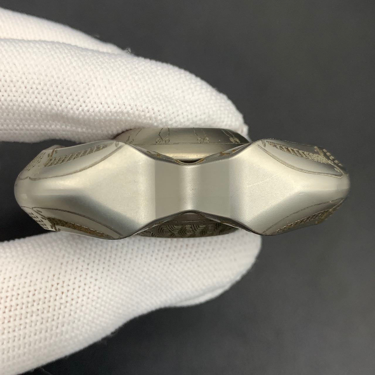 Feather Titanium