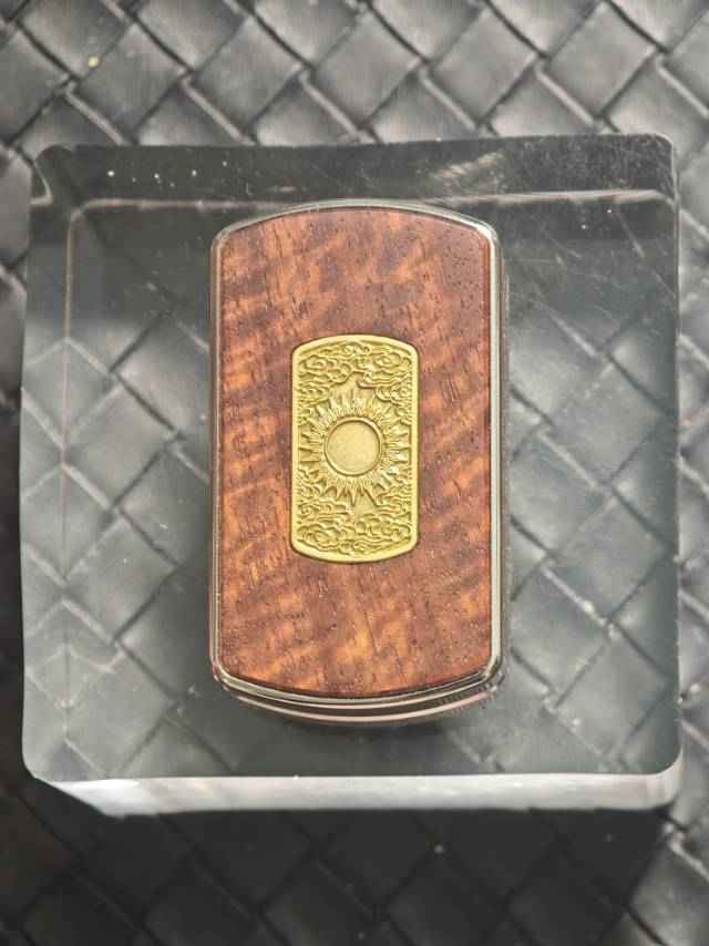 Root Three Redwood Titanium