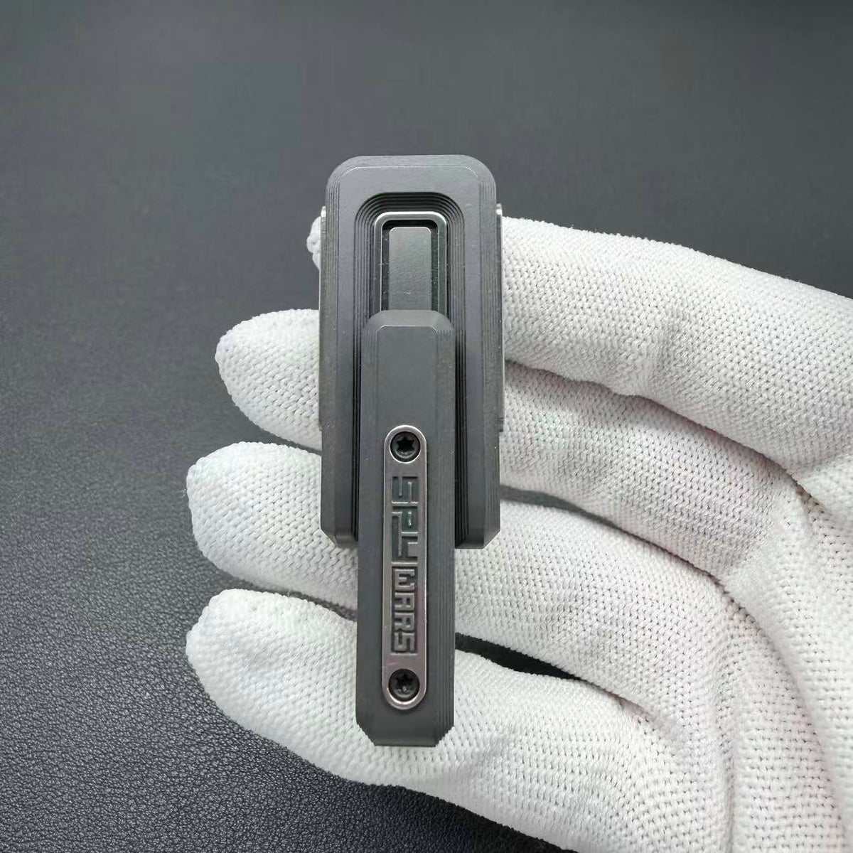 X Lock Zirconium