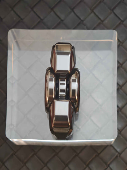 DUAT Spindle Batch II Zirconium Polished