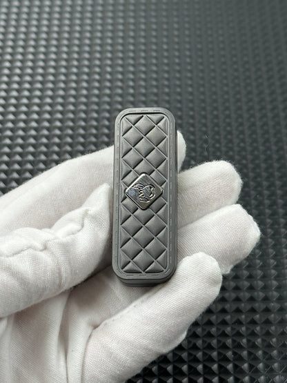 Feng Ling Zirconium