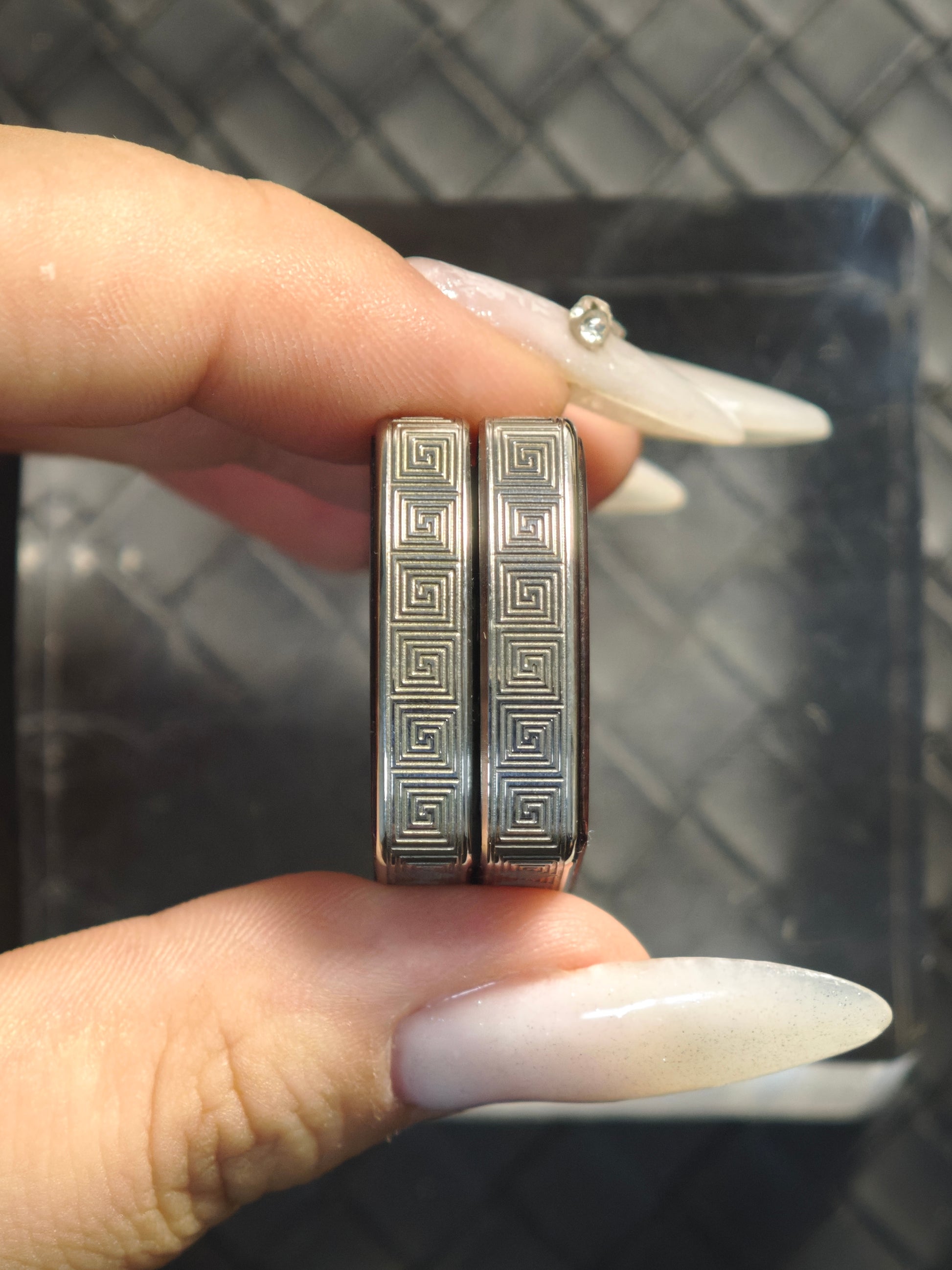 Root Three Titanium