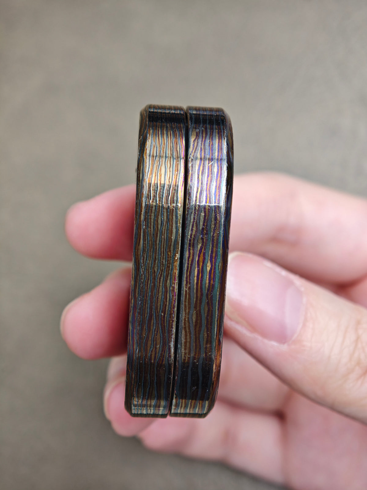 F2 Zircuti