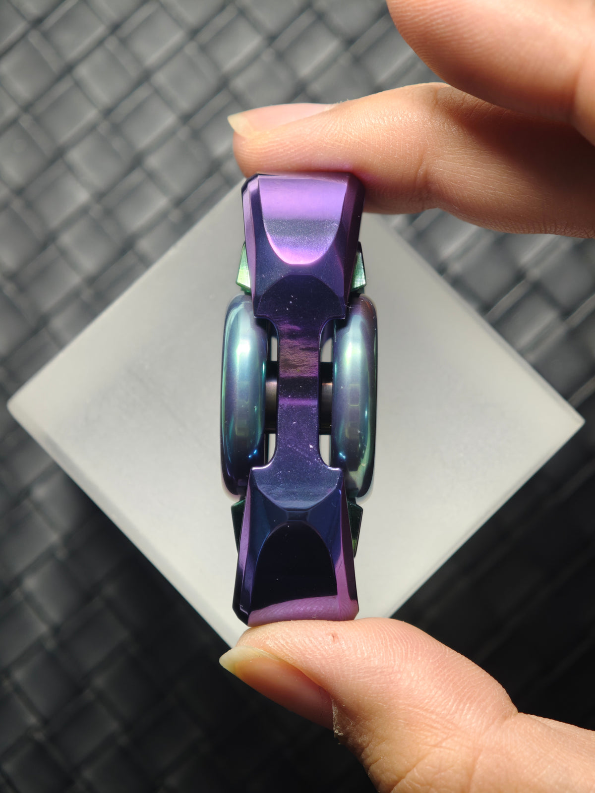 Pan Yixian Tungsten Color-Anodized Limited 30