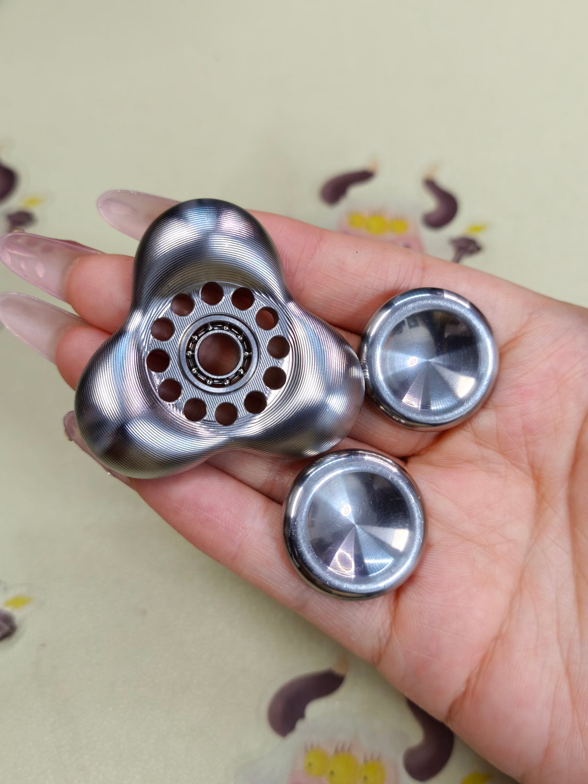Three-Leaf Cell Stainless Steel