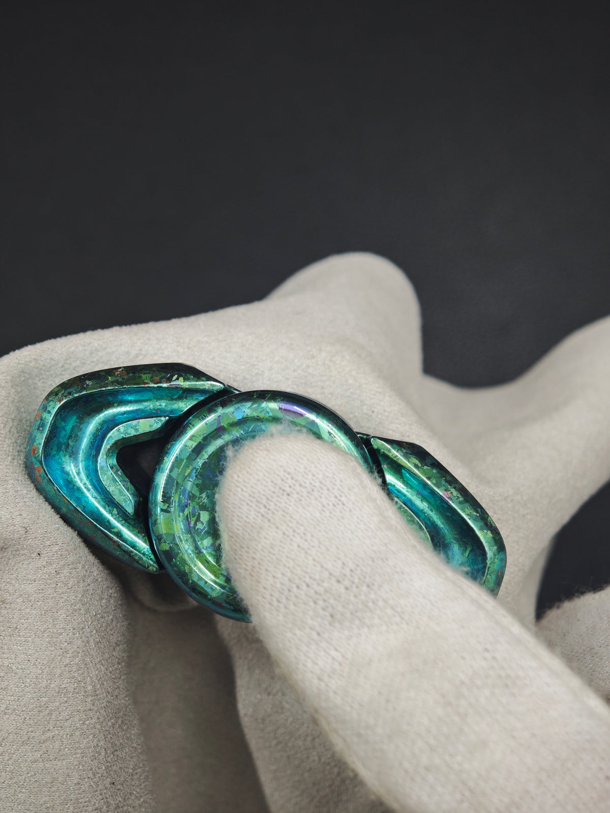 Pan Yixian Crystallized Titanium