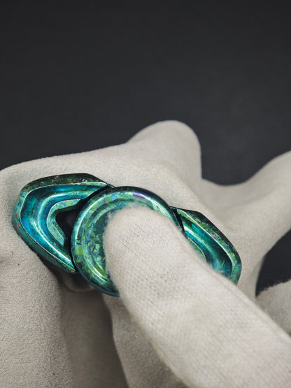Pan Yixian Crystallized Titanium