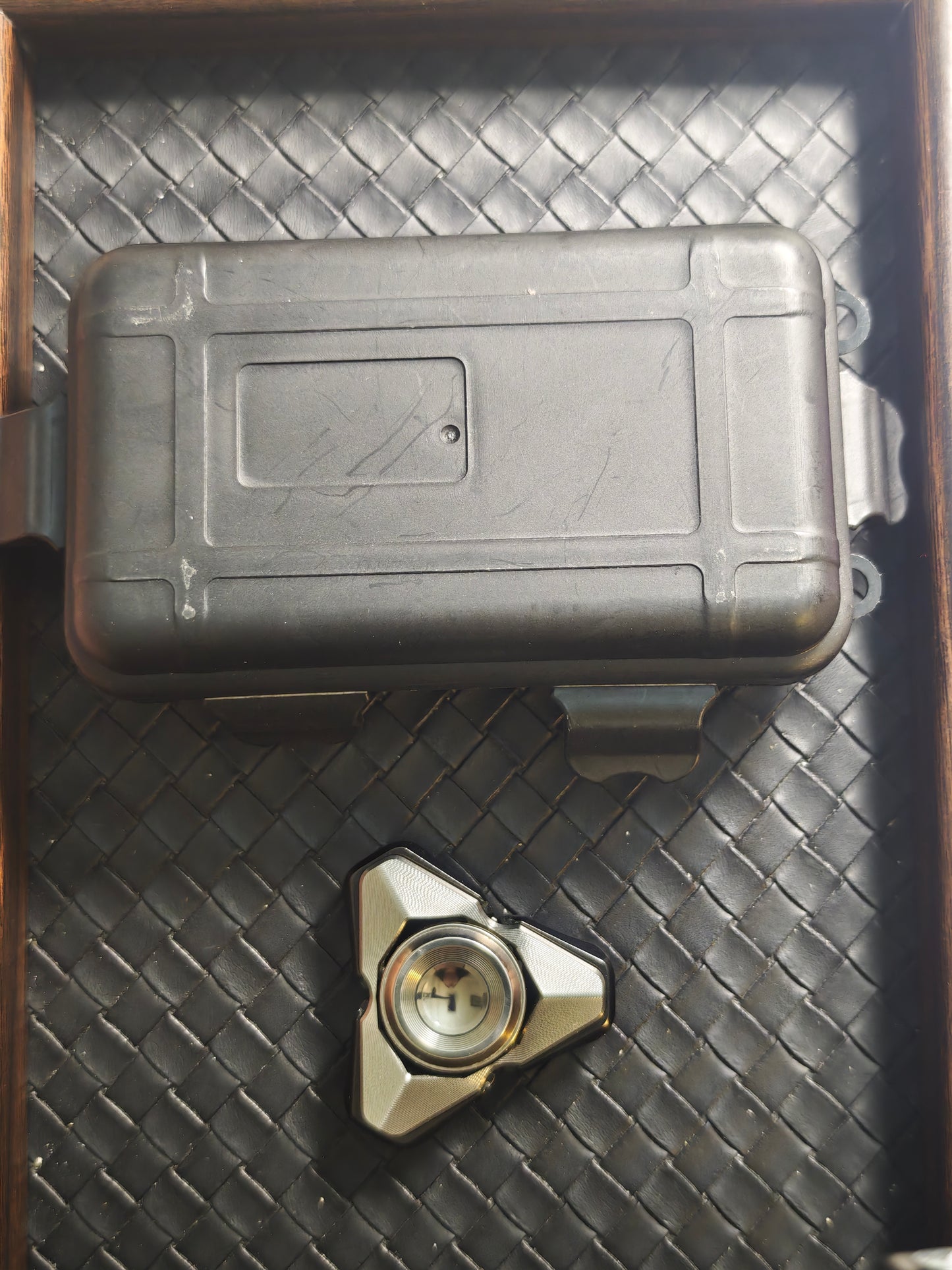 Qs Tungsten Titanium