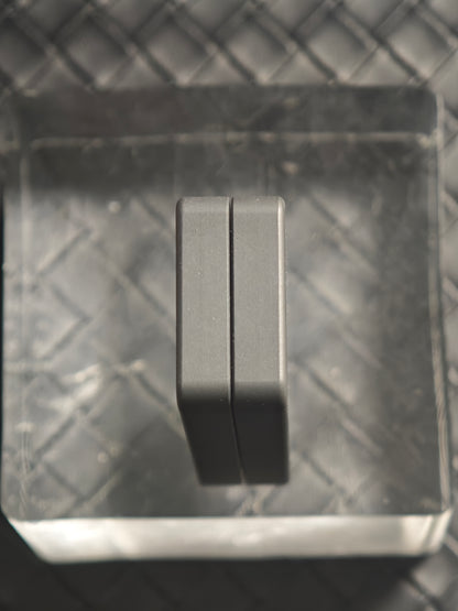 Mute Zirconium