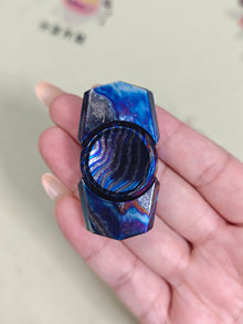Dawn Zircuti
