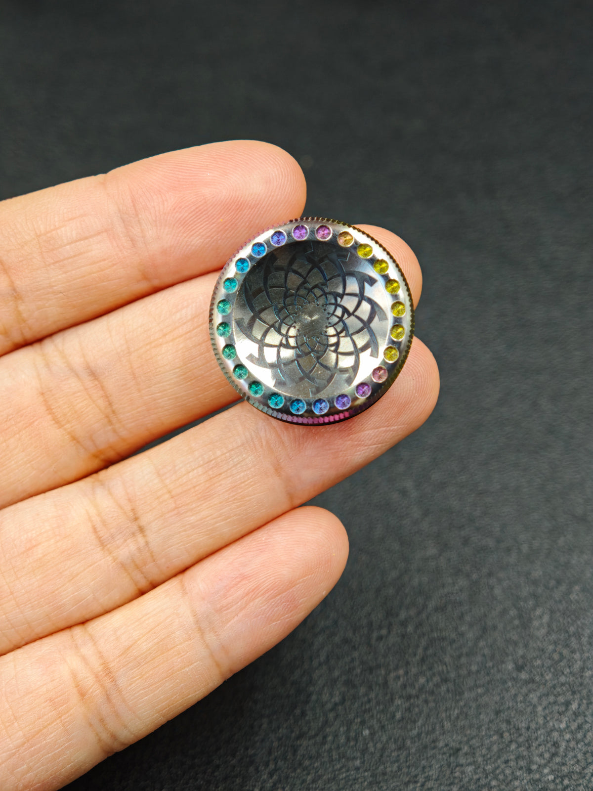 Qixuan Titanium