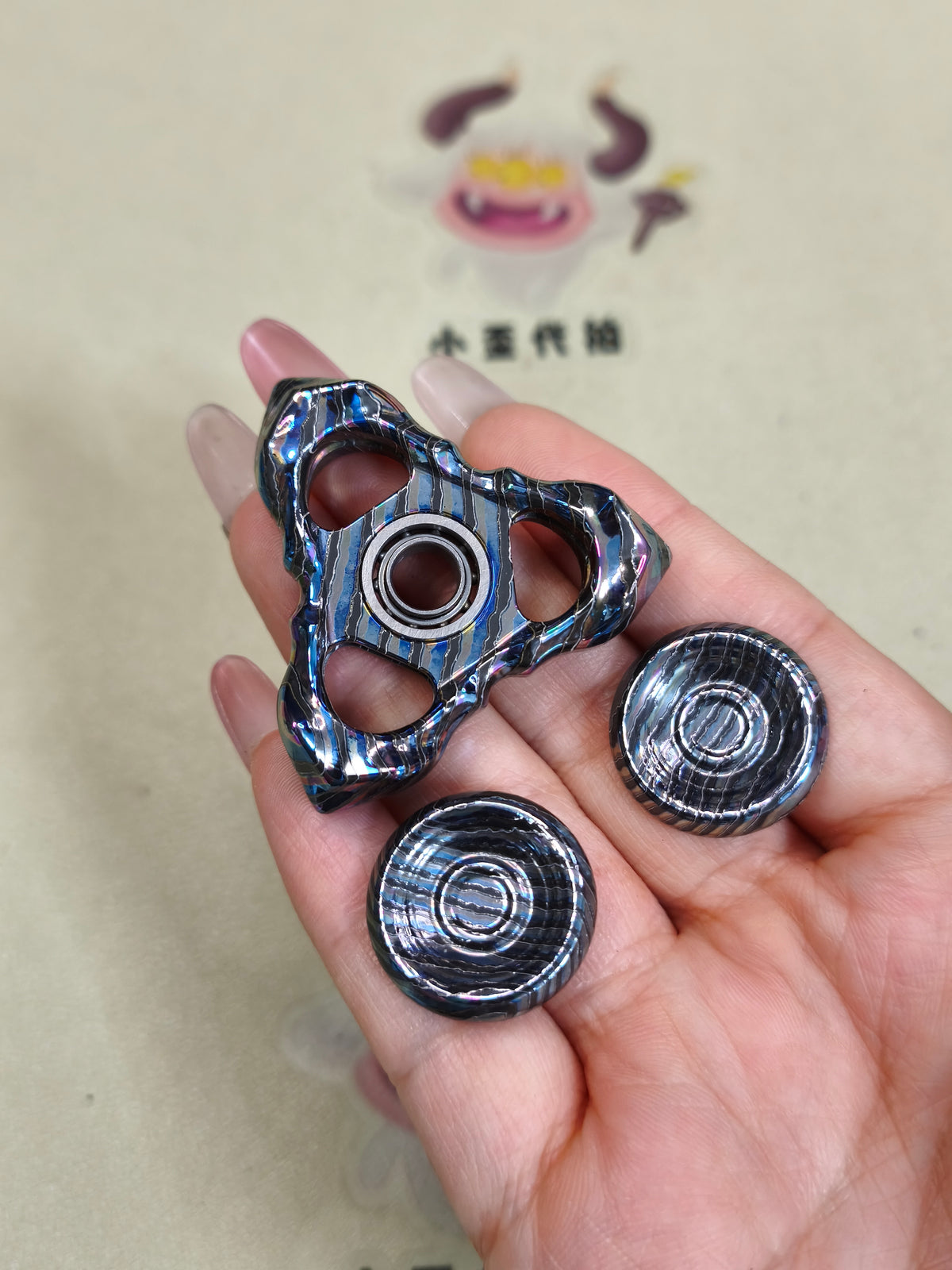 Thorns And Fog Zircuti