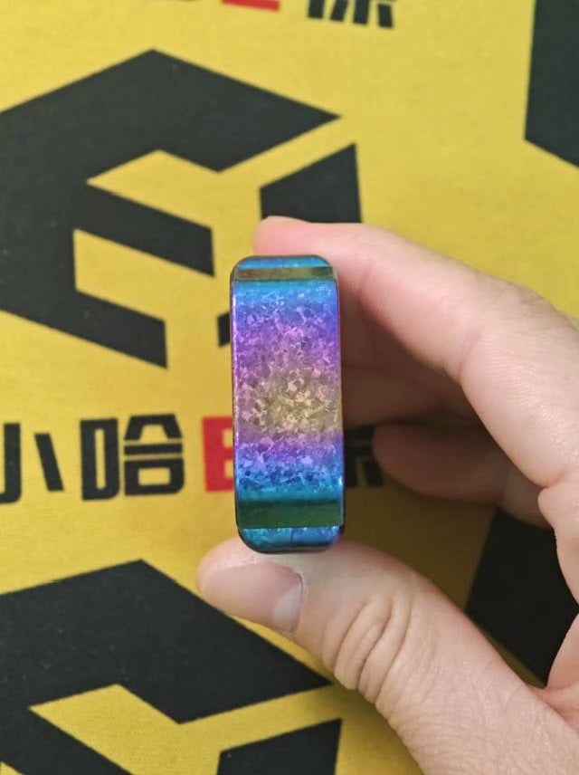 Vaporwave Crystallized Titanium