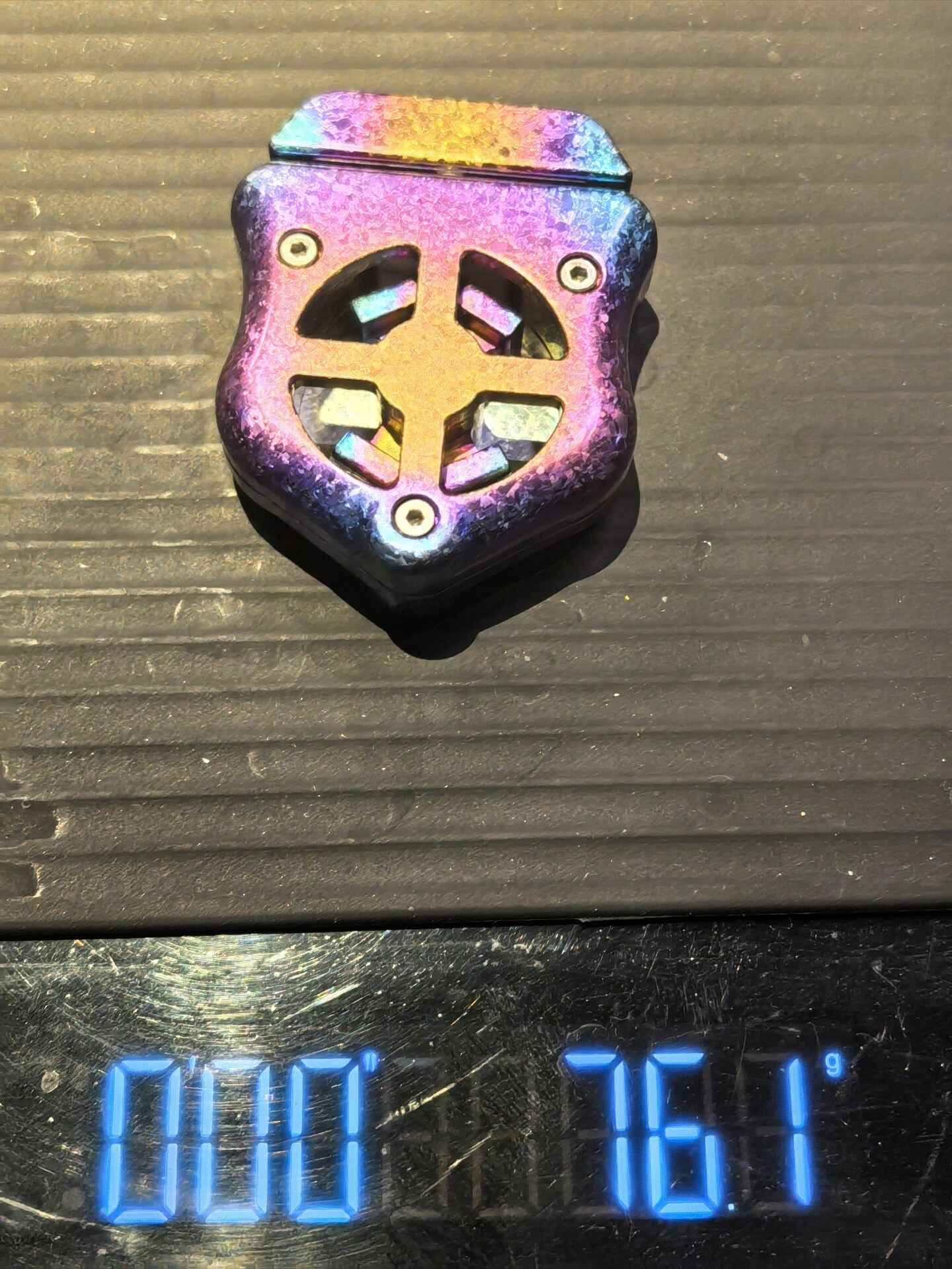 Vaporwave Crystallized Titanium