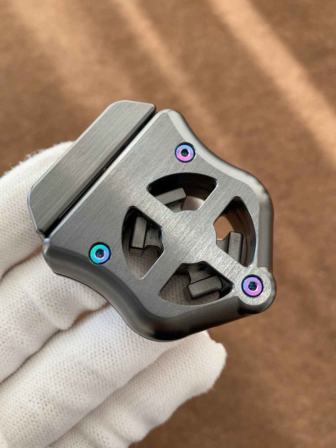 Vaporwave Zirconium