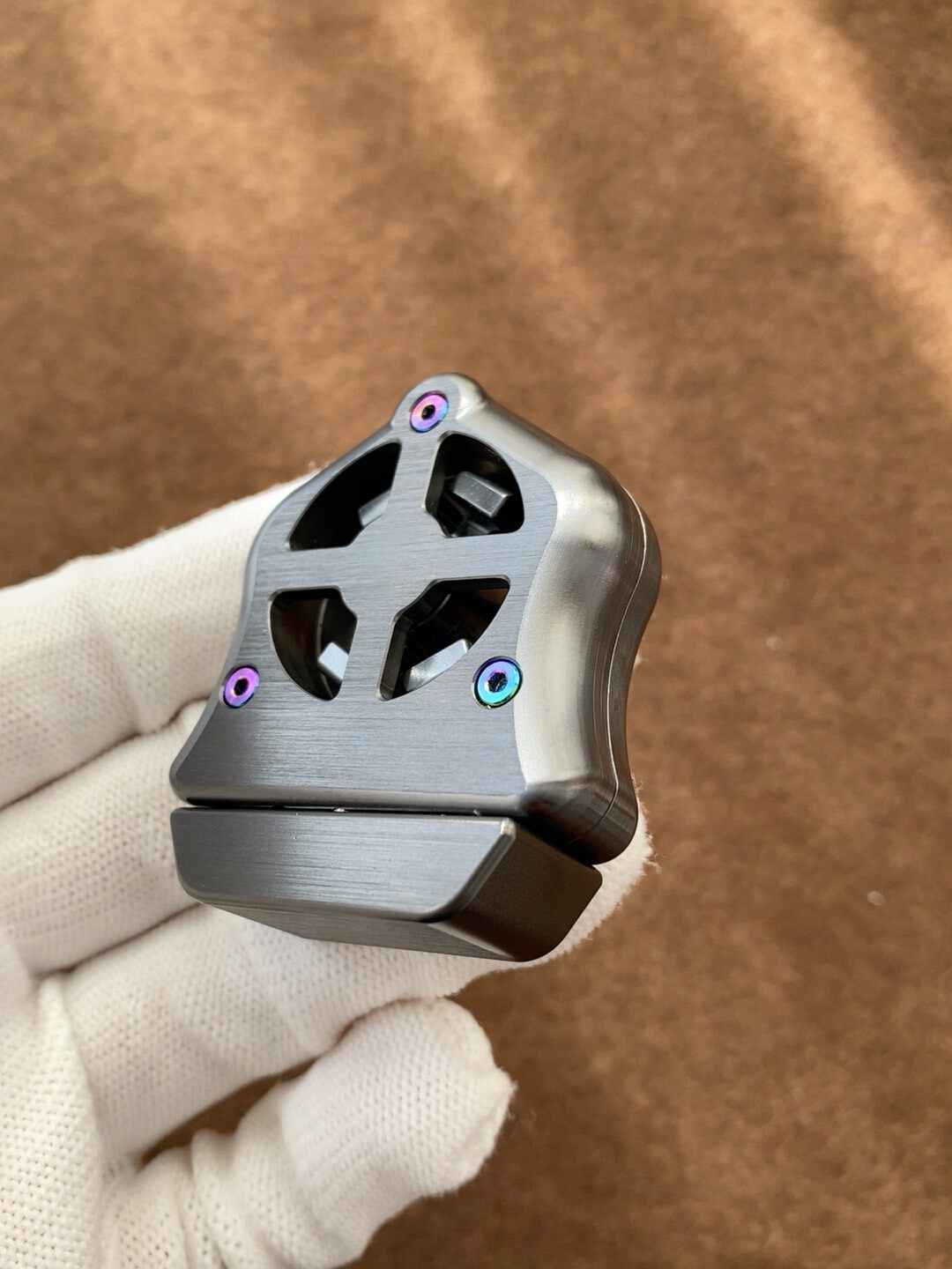 Vaporwave Zirconium