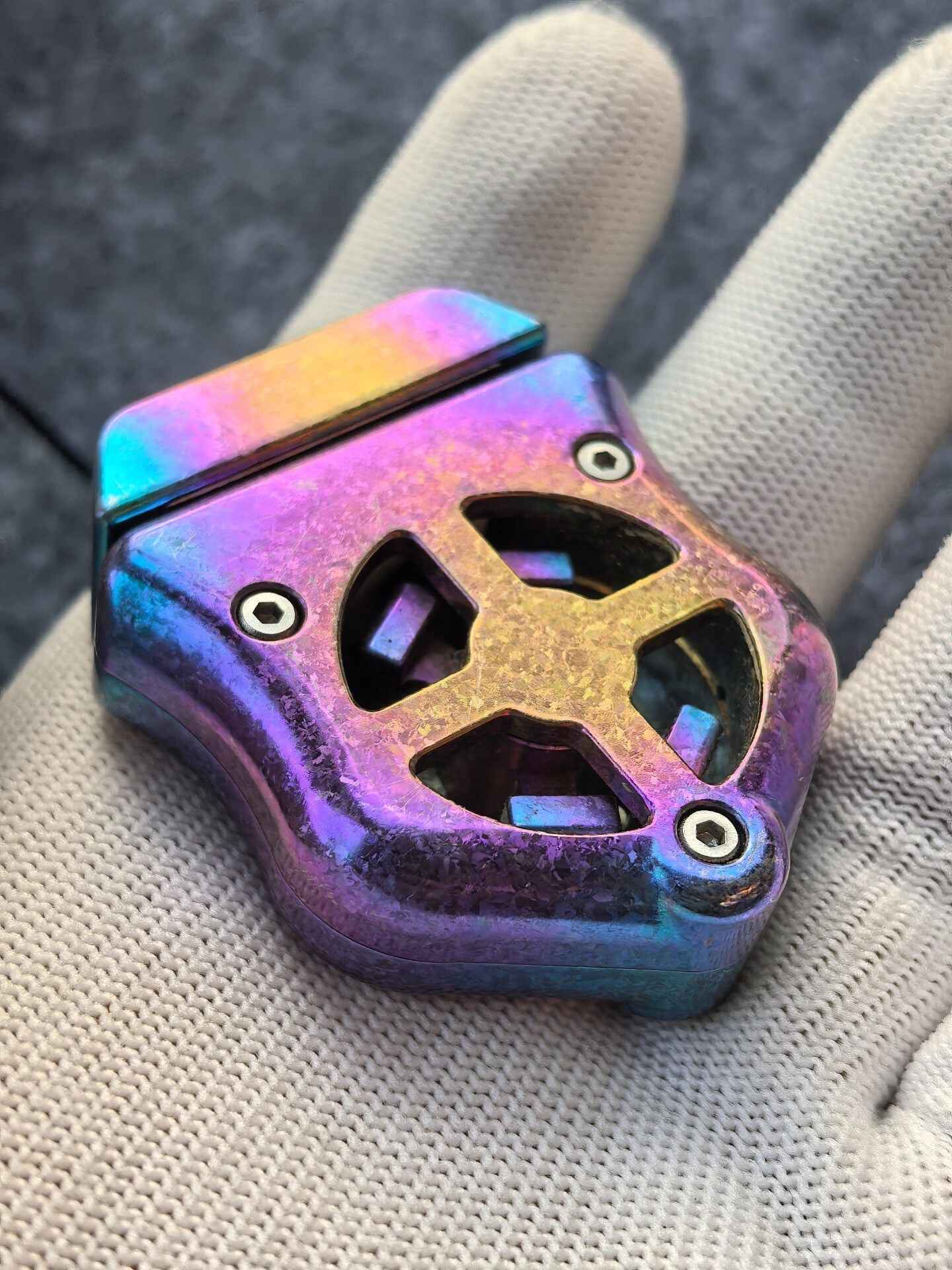 Vaporwave Crystallized Titanium