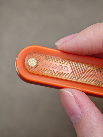 Spice Pin Resin