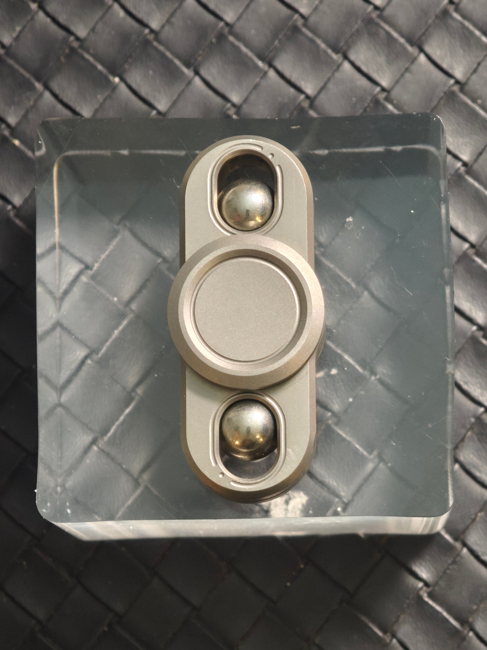 Cocoa Stainless Steel