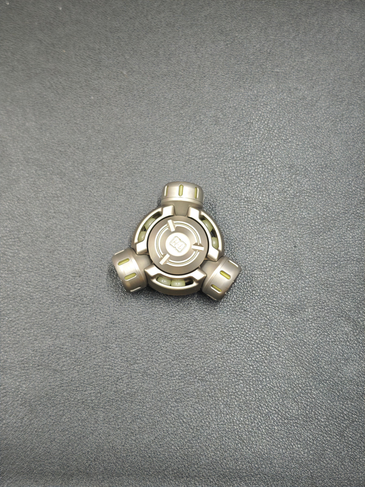 Bad Mantis 1.0 Titanium