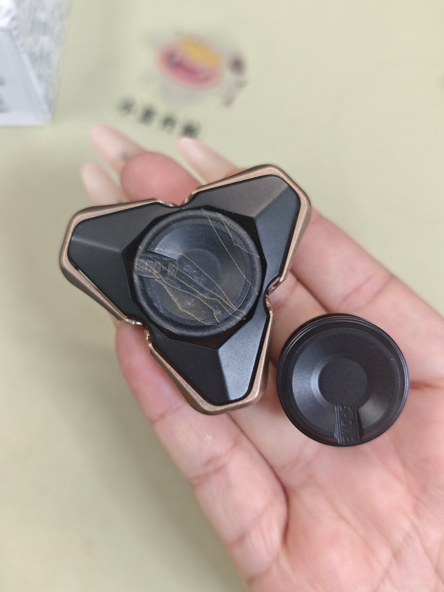 Qs Resin