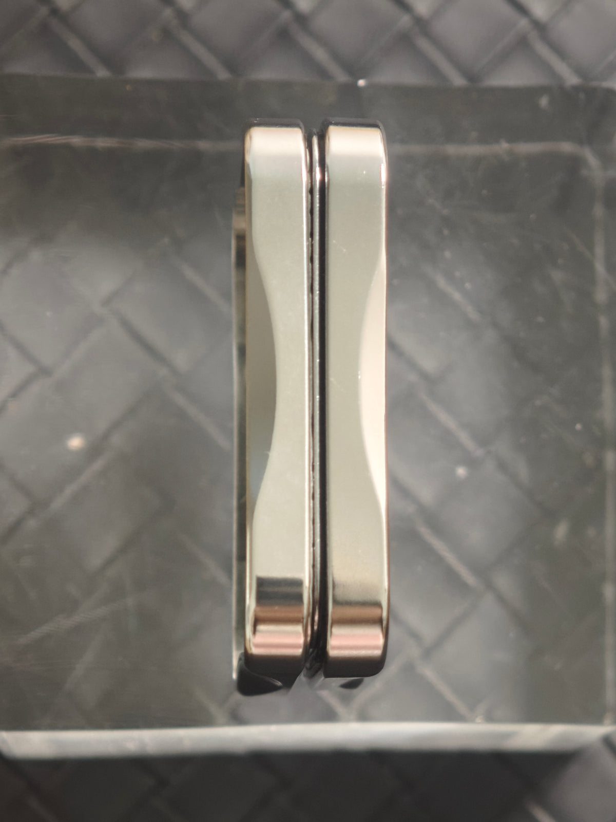 Slim Stainless Steel