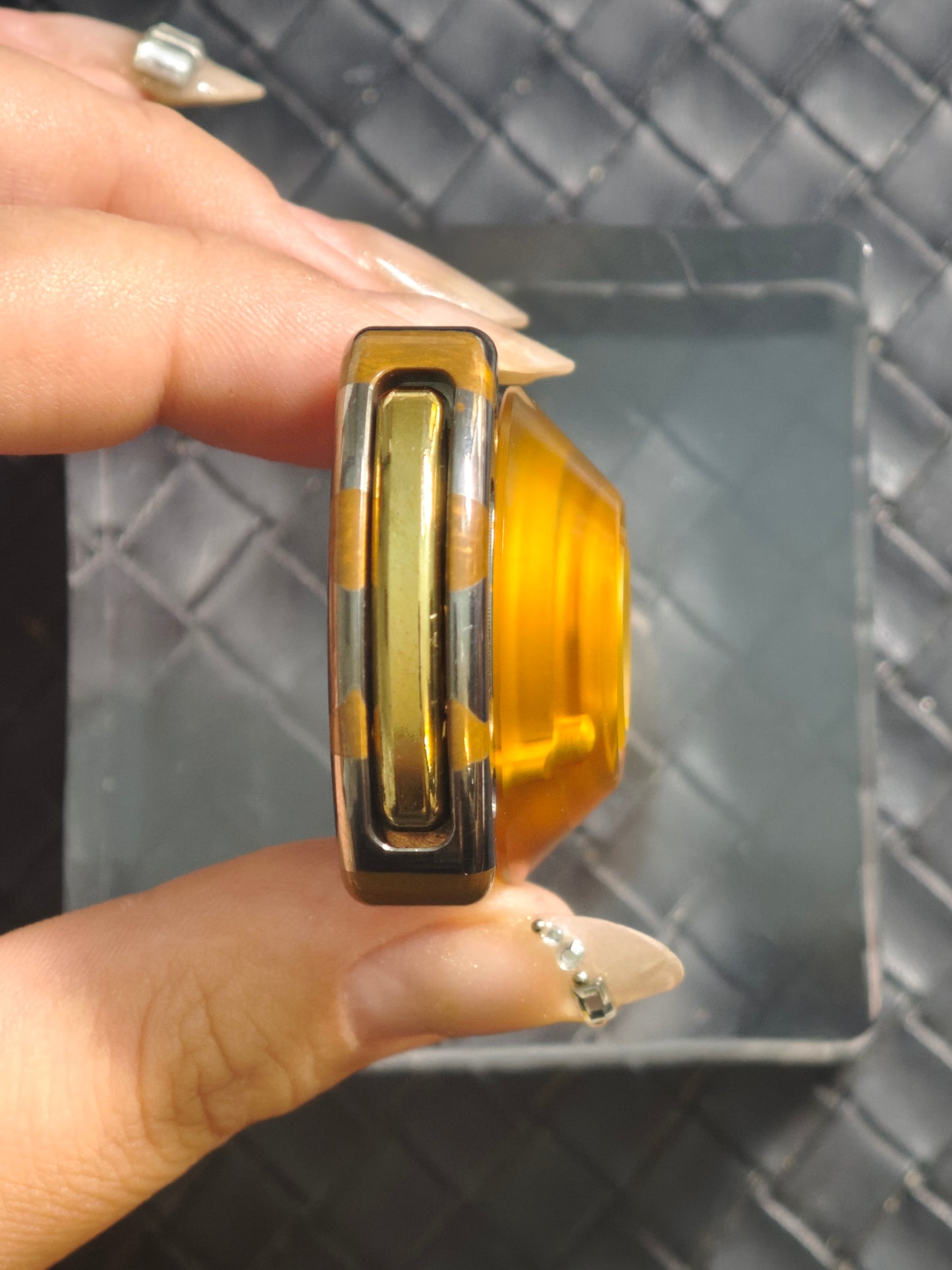 Star Thorn Superconductor