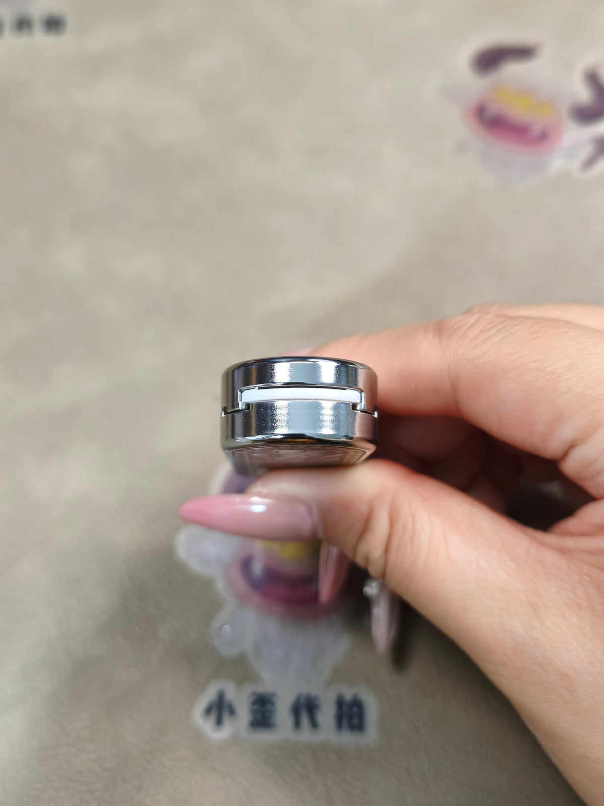 Ming Yin Titanium Color-Anodized Engraved