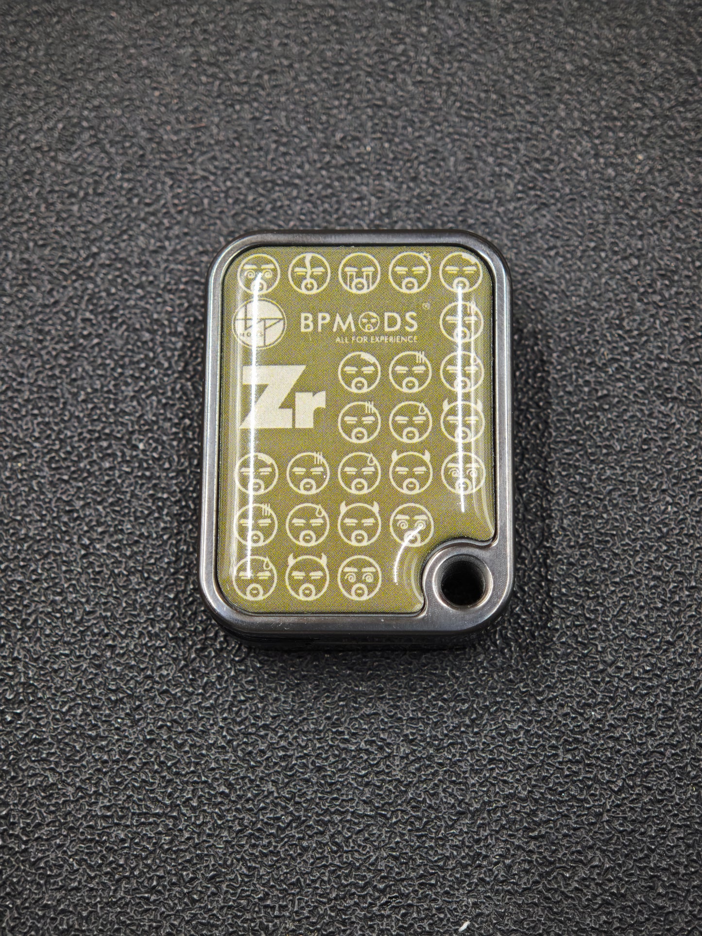 Price Tag Nine Palace Zirconium