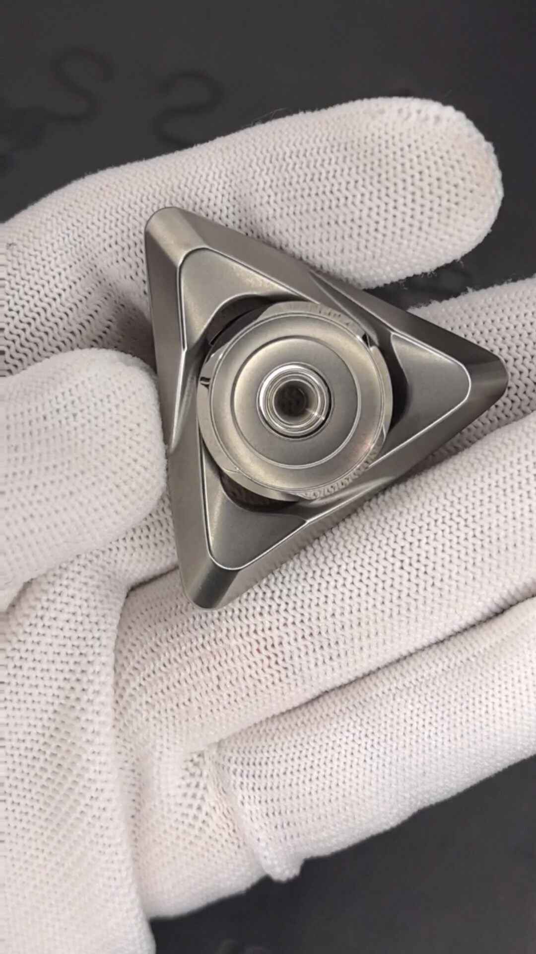 Ling Guang Spinner Titanium Limited Edition