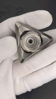 Ling Guang Spinner Titanium Limited Edition