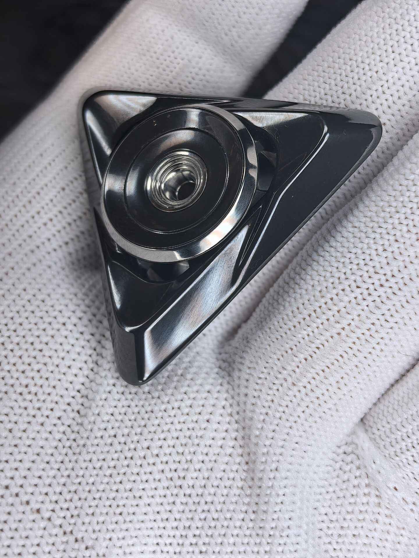 Ling Guang Spinner Zirconium Limited Edition