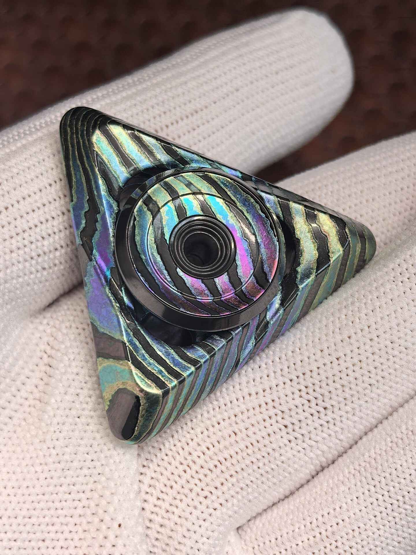 Ling Guang Spinner Zircuti Limited Edition