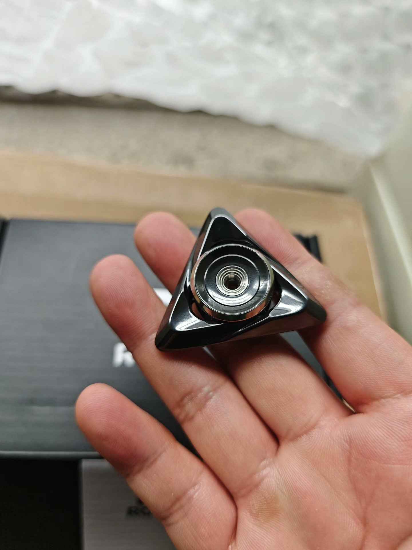 Ling Guang Spinner Zirconium