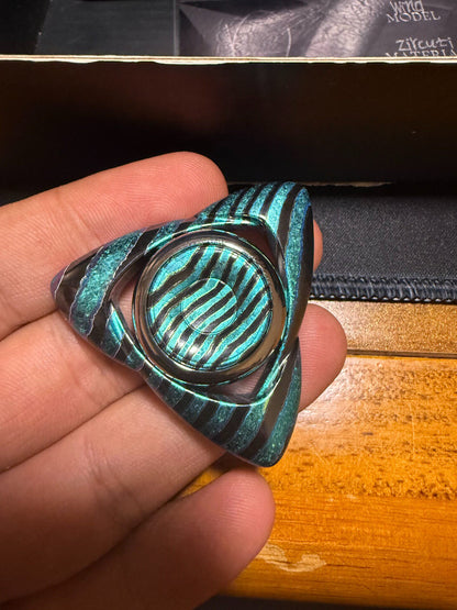 Wind Zircuti