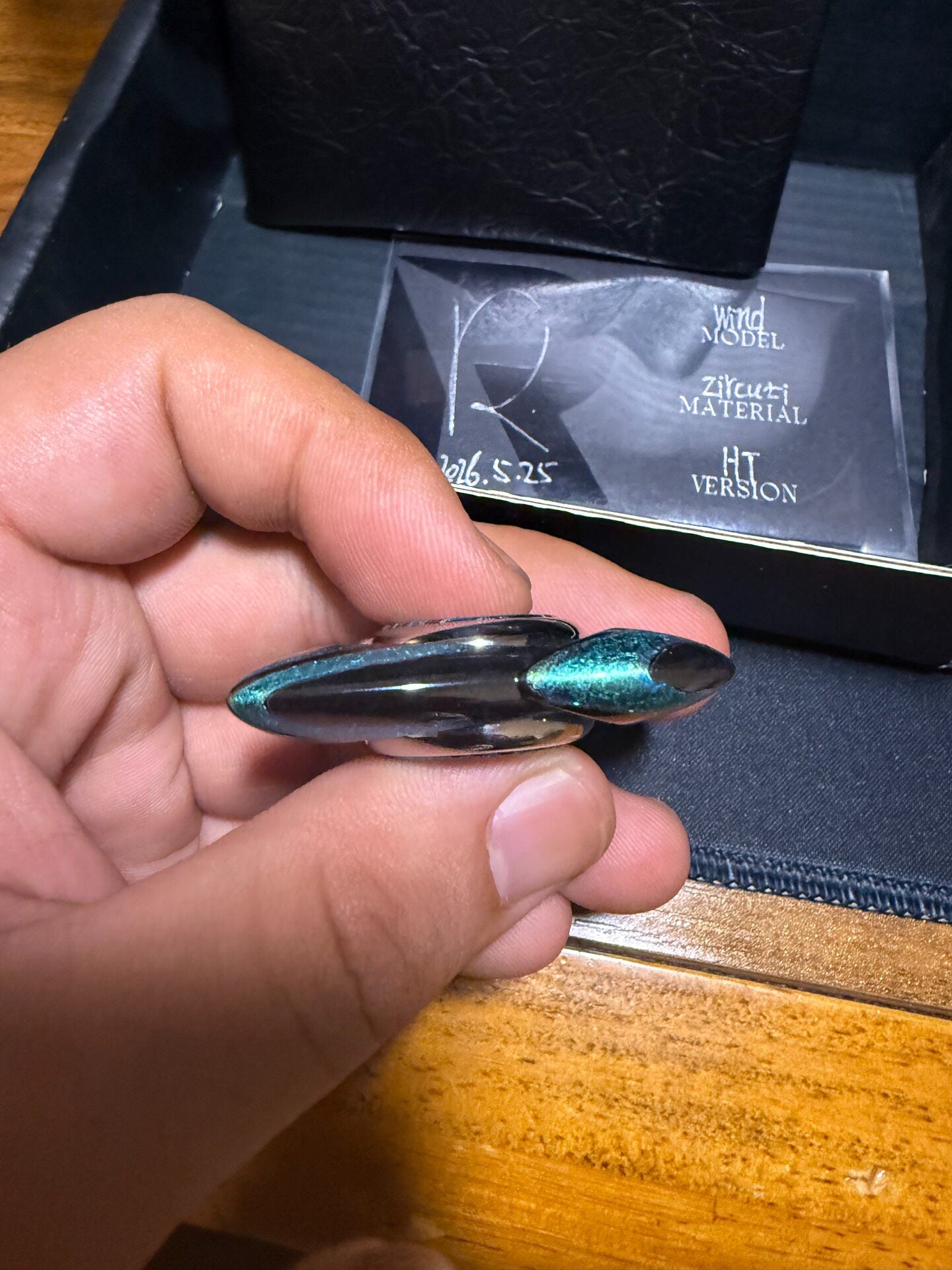 Wind Zircuti