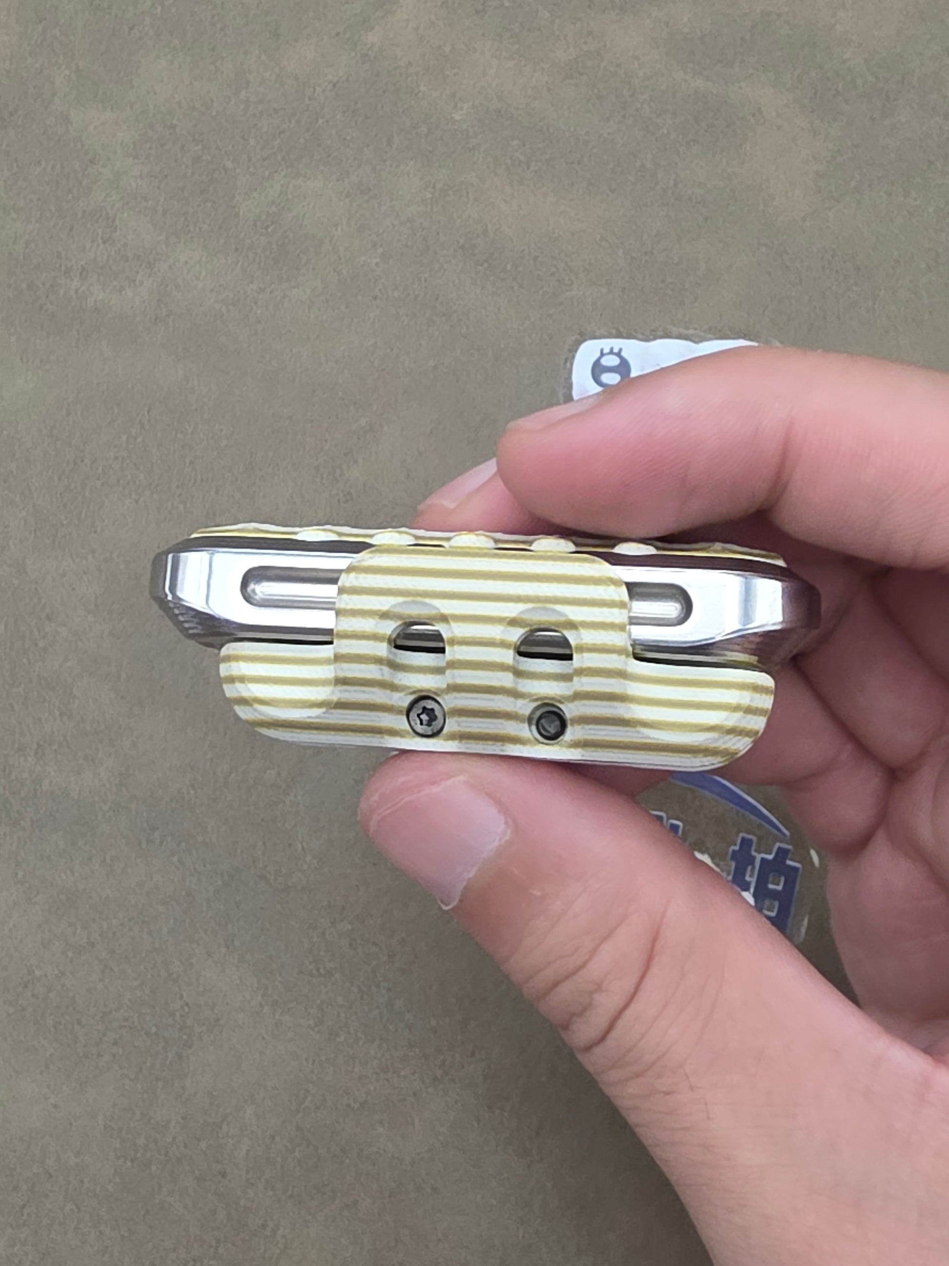 EXOSKELETON G10 Yellow Grey White Bone Core Stainless Steel