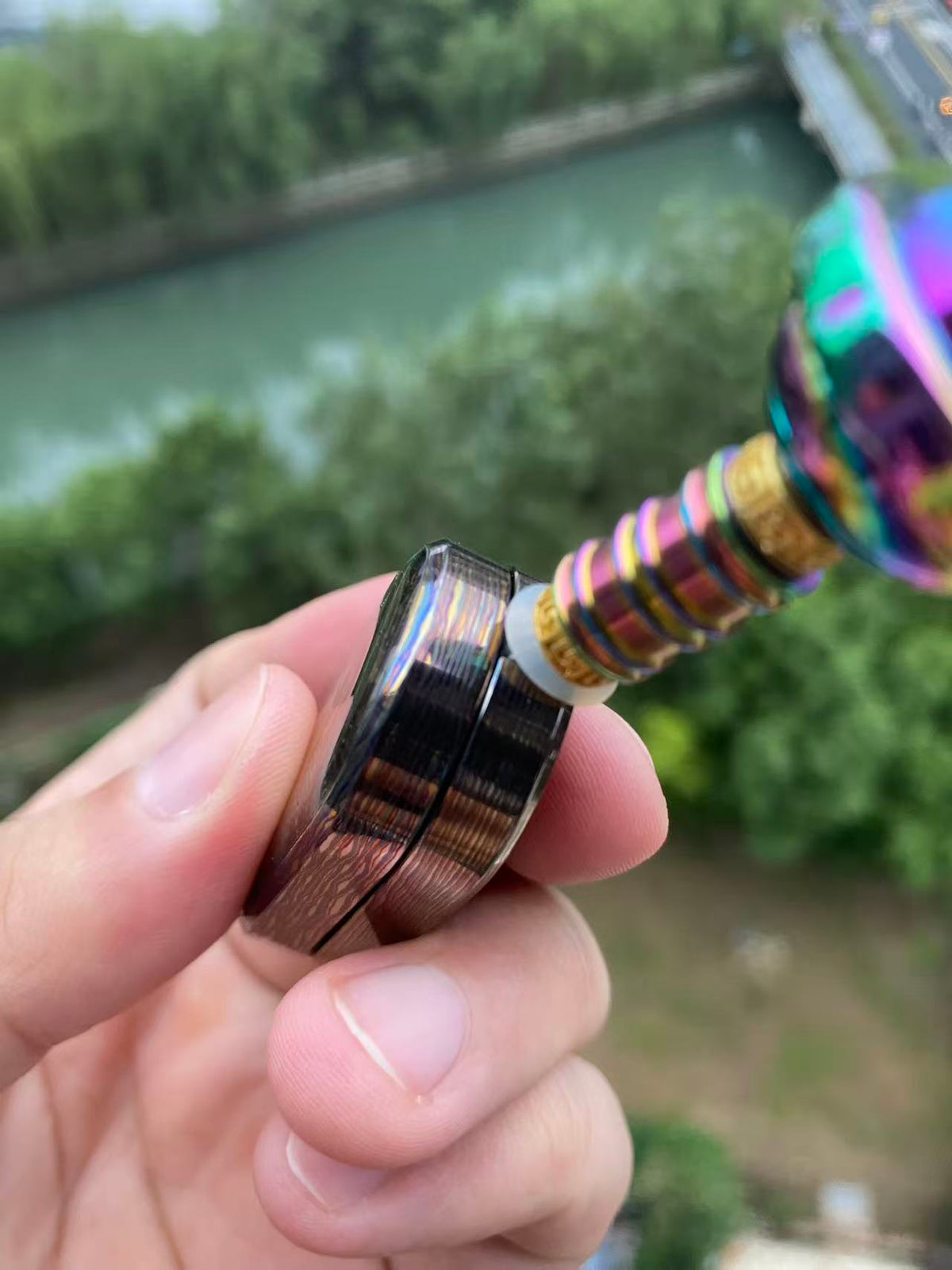 F2 Zircuti Color-Anodized Resin-Sealed