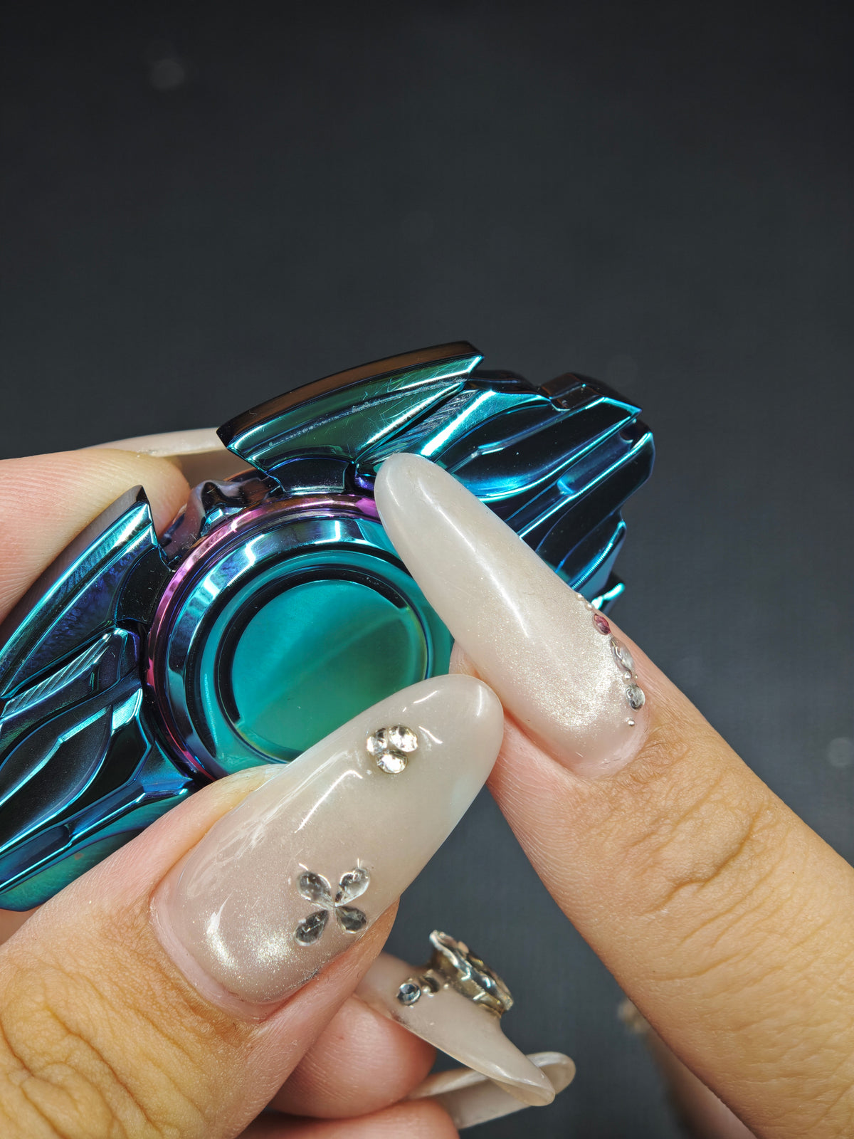 Dark Shell Opening Zirconium