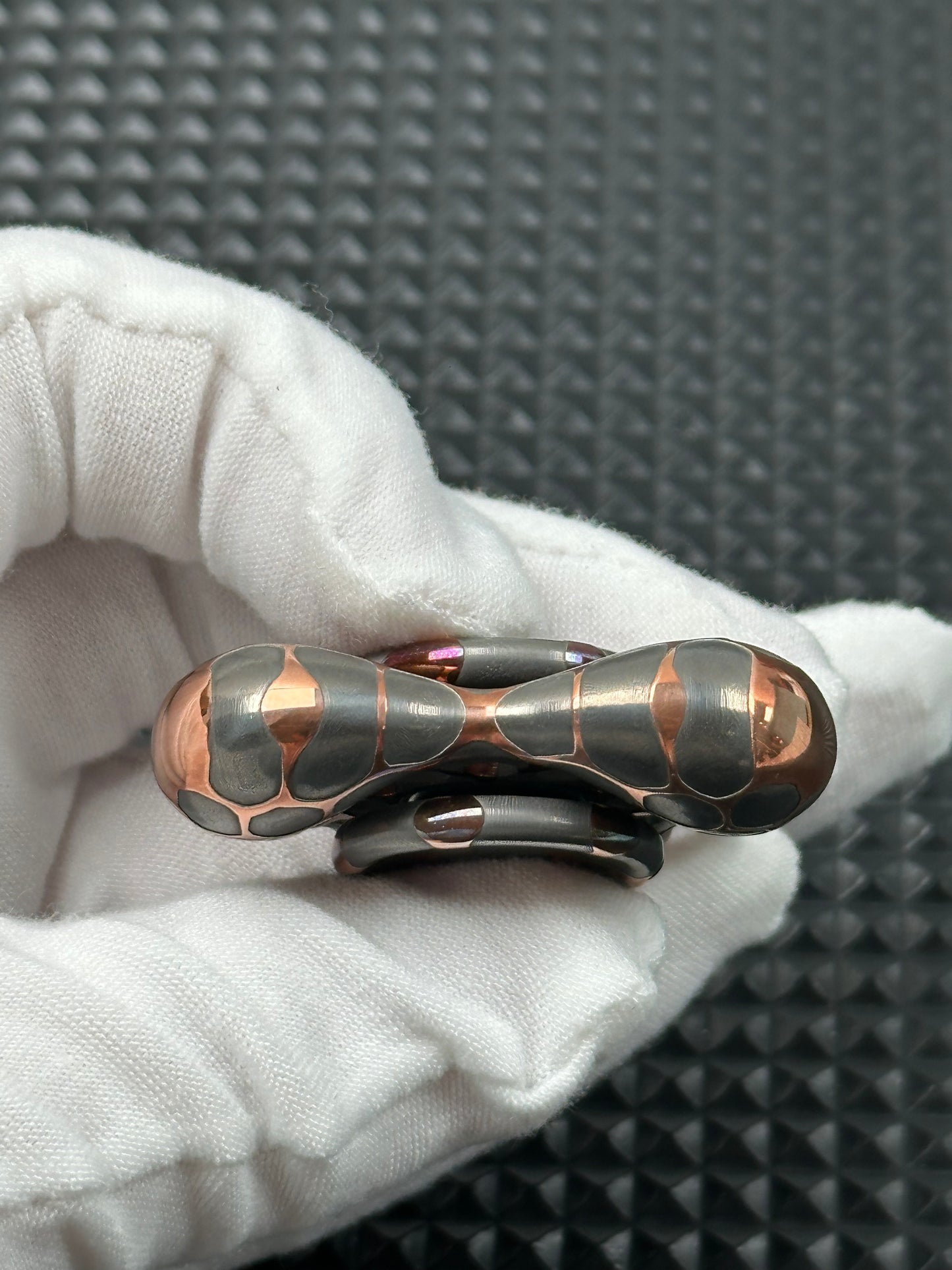 Superconductor