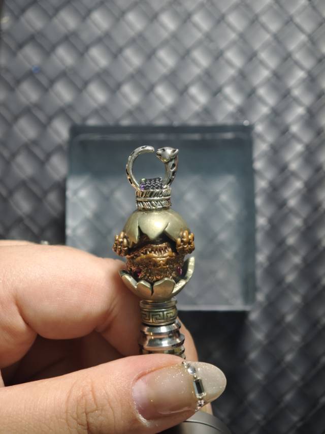 Couture Dragon Rhythm Titanium