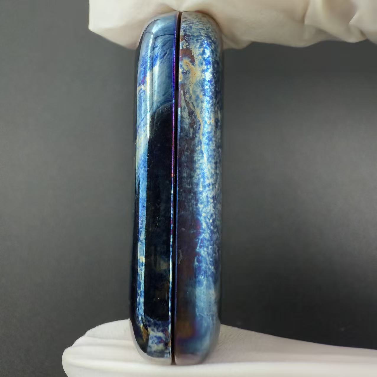 Floating Cloud Titanium Color-Anodized