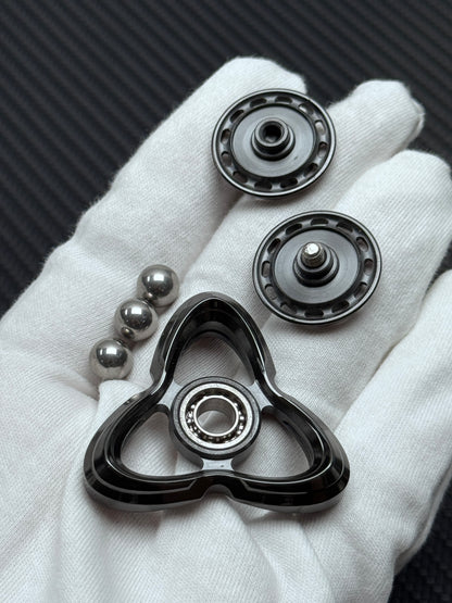 Cat's Eye Zirconium